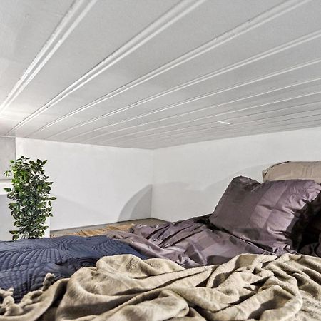 Cozy Room In Central Oslo Grunerlokka Happy Days Bagian luar foto