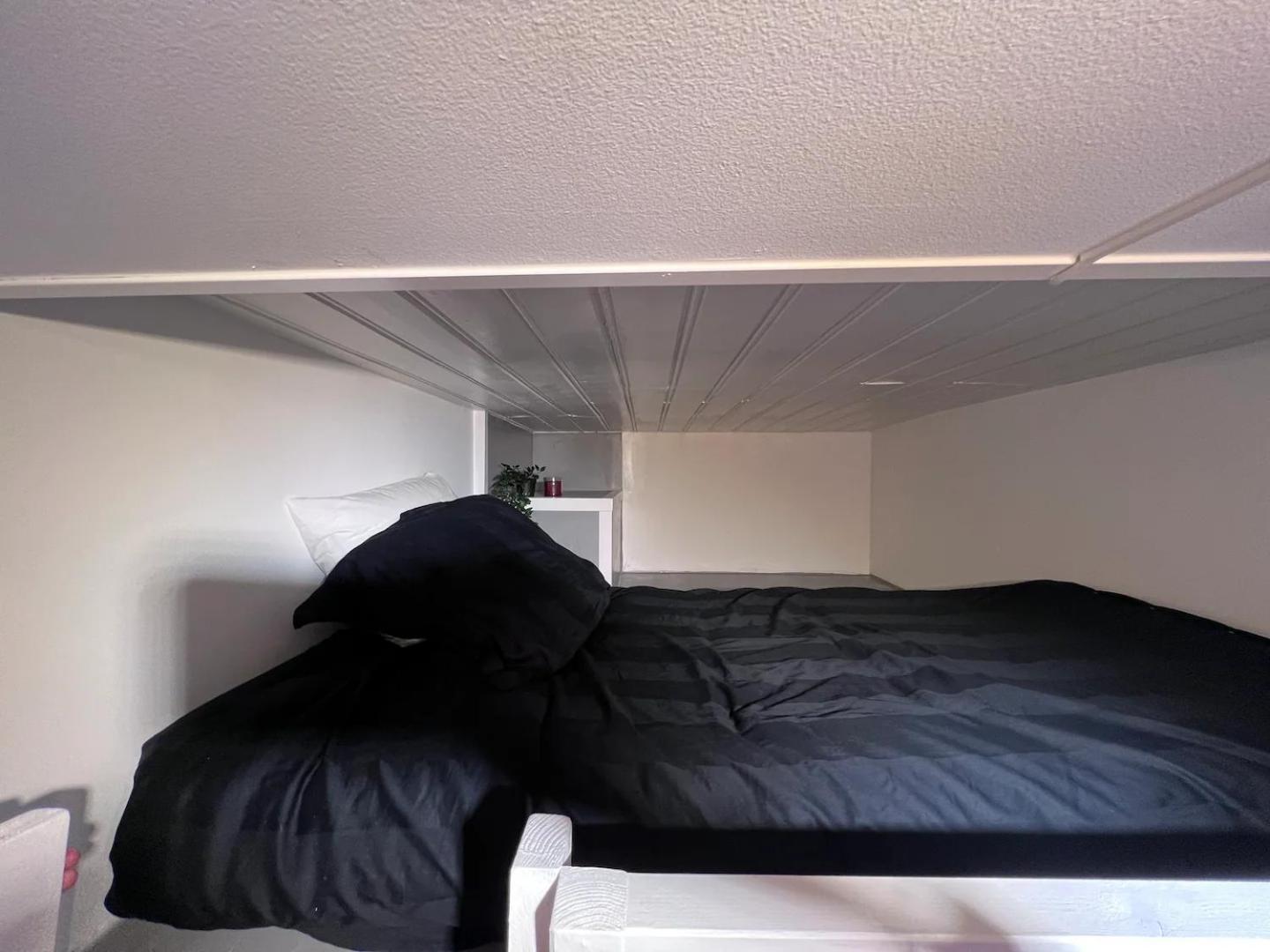 Cozy Room In Central Oslo Grunerlokka Happy Days Bagian luar foto